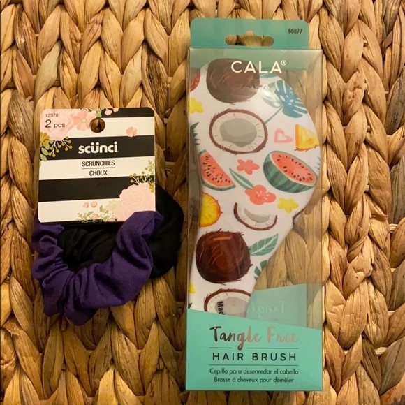 scunci Other - Scunci Scruchies & Cala Tangle Free Hair Brush Set